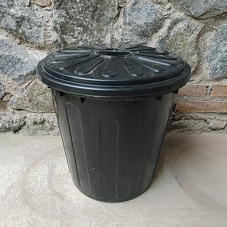 00435