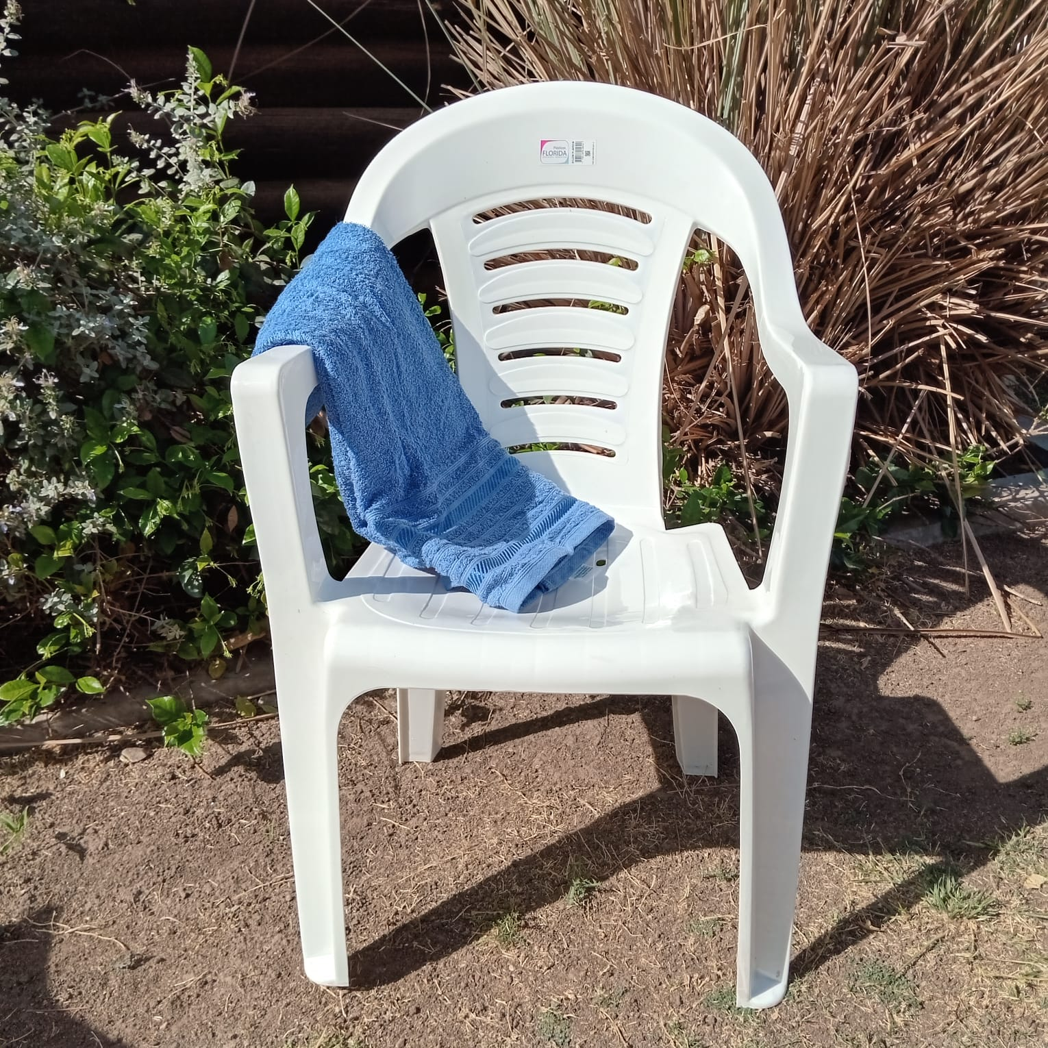 11076